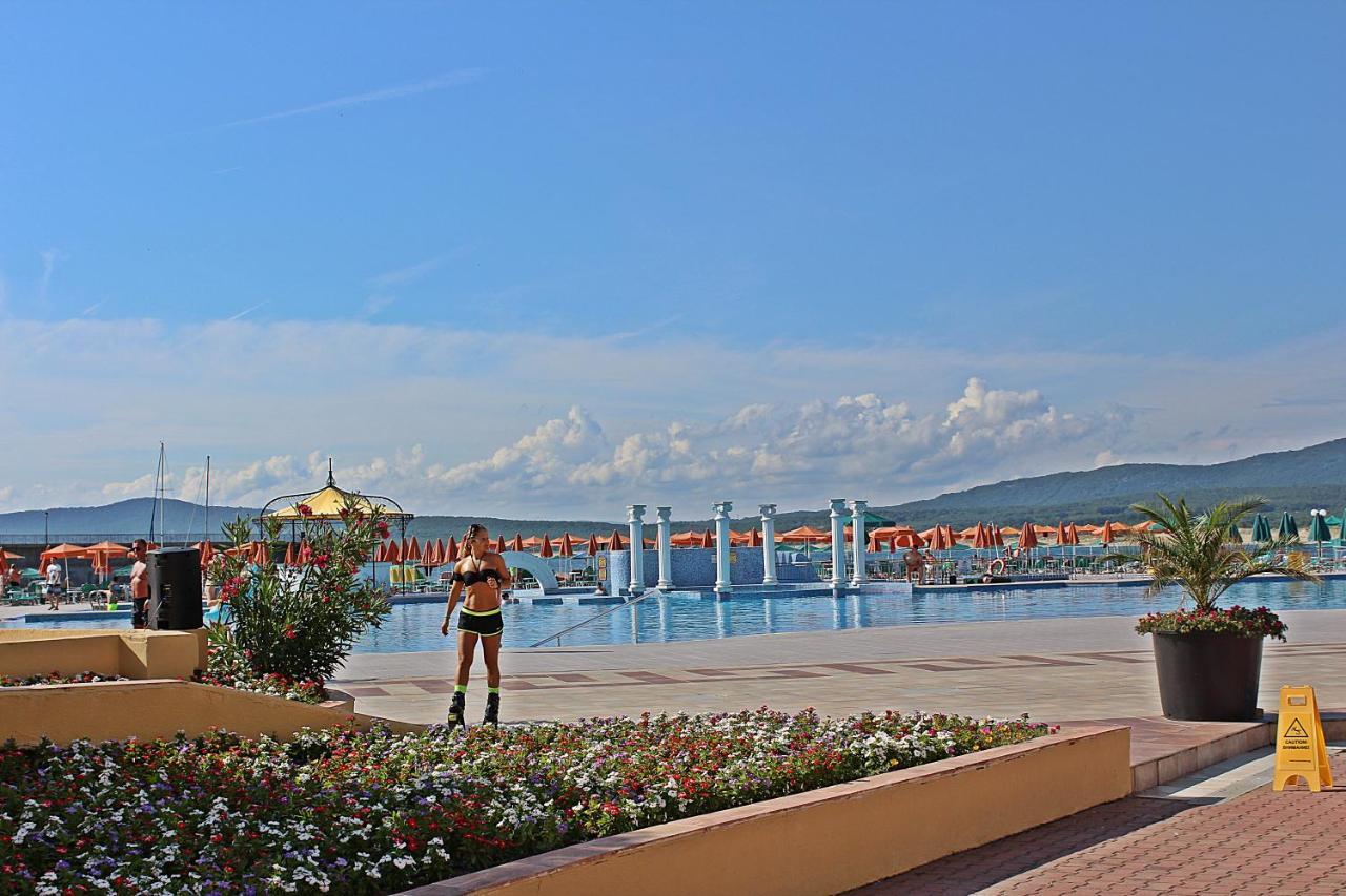 Duni Marina Beach Hotel Dyuni Exterior foto